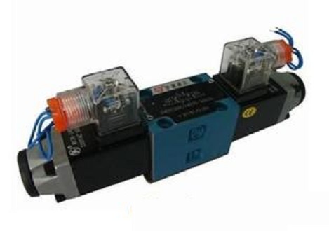 ��������ѹ���̵���HED8OP15B/50Z14L110S